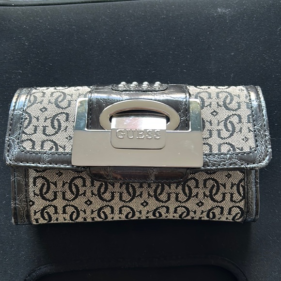 Guess Wallet - Classic G Logo - Picture 1 of 6